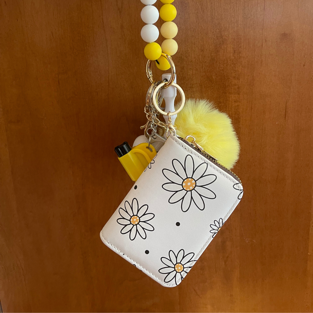 Daisy Delight Beaded Wristlet with Card Wallet Safety Keychain